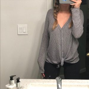 Grey thermal top
